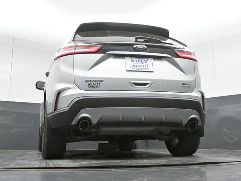 Used 2019 Ford Edge SEL w/ Equipment Group 201A AWD/4WD image 33