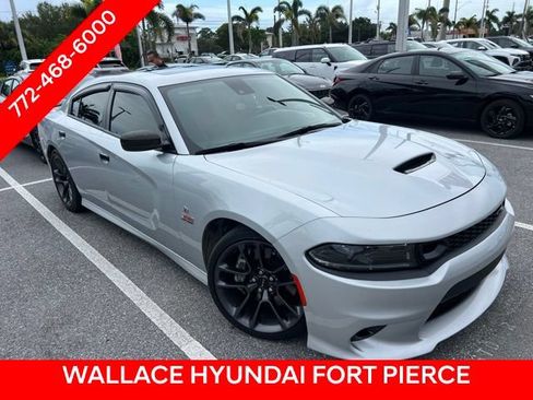 Used 2023 Dodge Charger Scat Pack w/ Plus Group RWD image 3