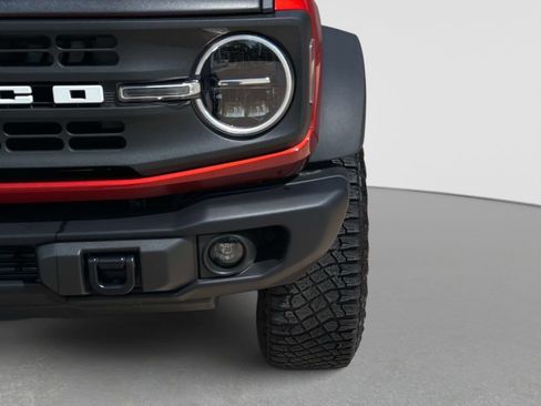 Used 2024 Ford Bronco Black Diamond w/ Sasquatch Package AWD/4WD image 11