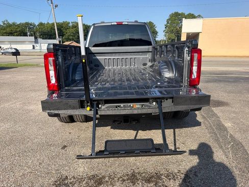 New 2026 Ford F350 XLT w/ FX4 Off-Road Package AWD/4WD image 16