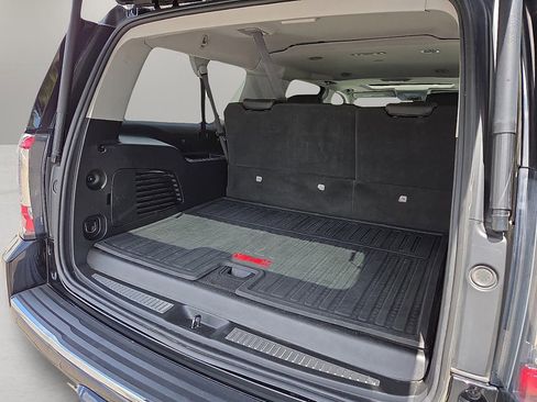 Used 2019 GMC Yukon XL Denali AWD/4WD image 9