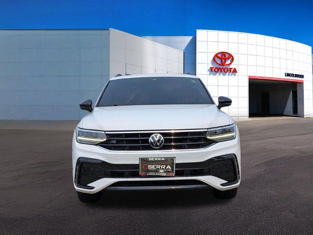 Used 2022 Volkswagen Tiguan SE R-Line FWD image 8