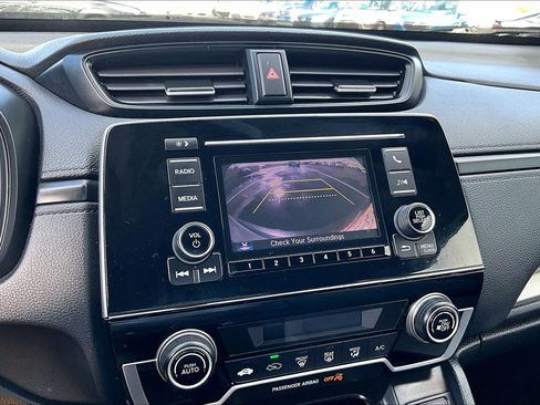 Used 2018 Honda CR-V LX image 21