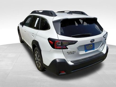 Used 2024 Subaru Outback Premium AWD/4WD image 21