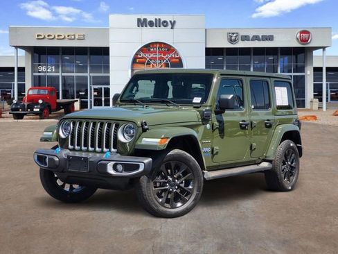 Certified 2022 Jeep Wrangler Unlimited Sahara w/ Safety Group AWD/4WD image 5