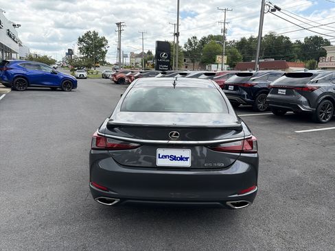 Certified 2025 Lexus ES 350 w/ Premium Package FWD image 4