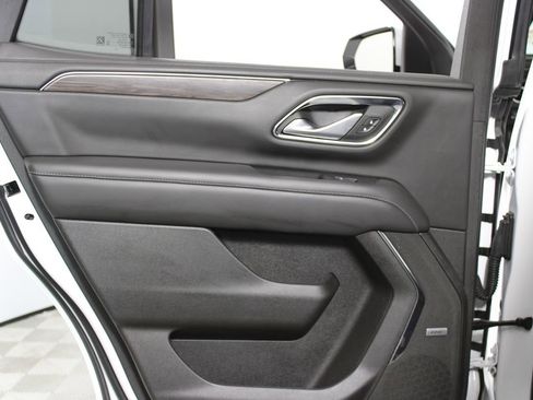 Used 2022 Chevrolet Tahoe Z71 image 31