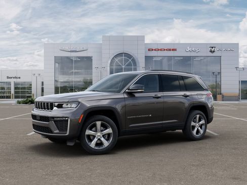 New 2026 Jeep Grand Cherokee Limited image 2