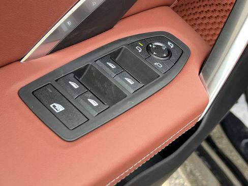 New 2026 BMW X1 xDrive28i w/ Technology Package image 12