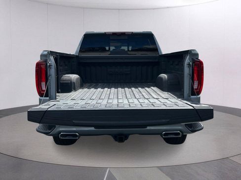 Certified 2025 GMC Sierra 1500 AT4 w/ AT4 Premium Package AWD/4WD image 6