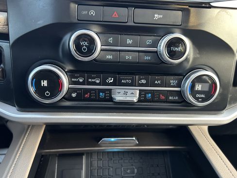 Used 2024 Ford Expedition Max Limited image 29