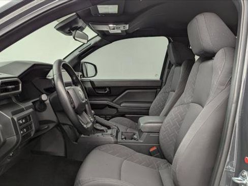 Used 2025 Toyota Tacoma SR image 14