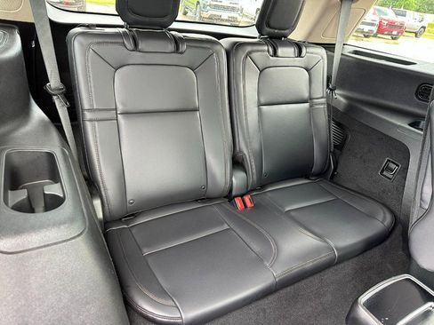 Used 2020 Lincoln Aviator Grand Touring w/ Equipment Group 302A image 5