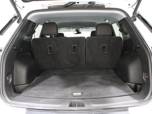 Used 2022 Chevrolet Blazer LT FWD image 23
