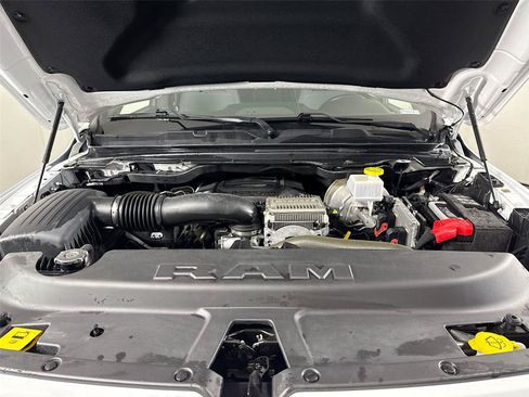 Used 2022 RAM 1500 Big Horn AWD/4WD image 21