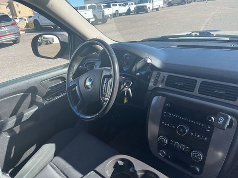 Used 2010 Chevrolet Tahoe LS w/ Exterior Plus Package image 14