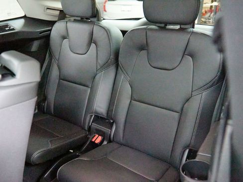 New 2026 Volvo XC90 T8 Ultra w/ Protection Package image 23