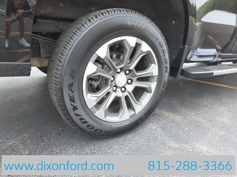 Used 2023 Chevrolet Silverado 1500 High Country image 8