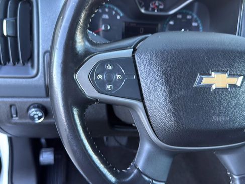 Used 2018 Chevrolet Colorado Z71 image 18