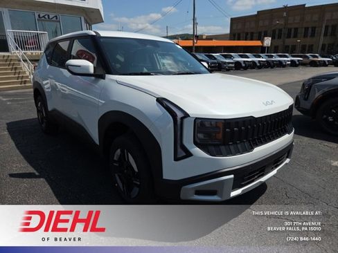 New 2027 Kia Seltos LX AWD/4WD image 1