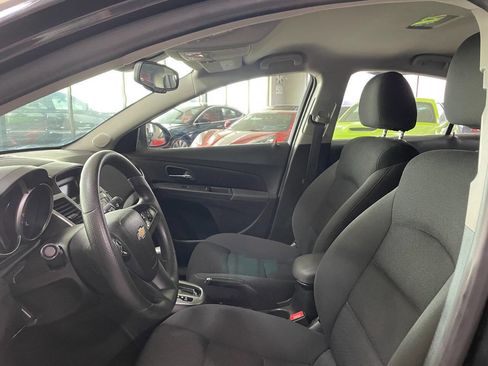 Used 2016 Chevrolet Cruze LT image 14