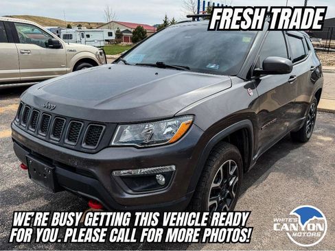 Used 2019 Jeep Compass Trailhawk AWD/4WD image 4