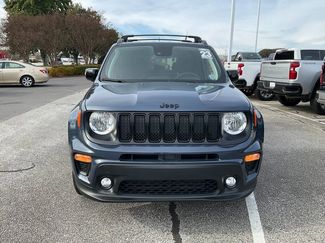Used 2023 Jeep Renegade Altitude video 2