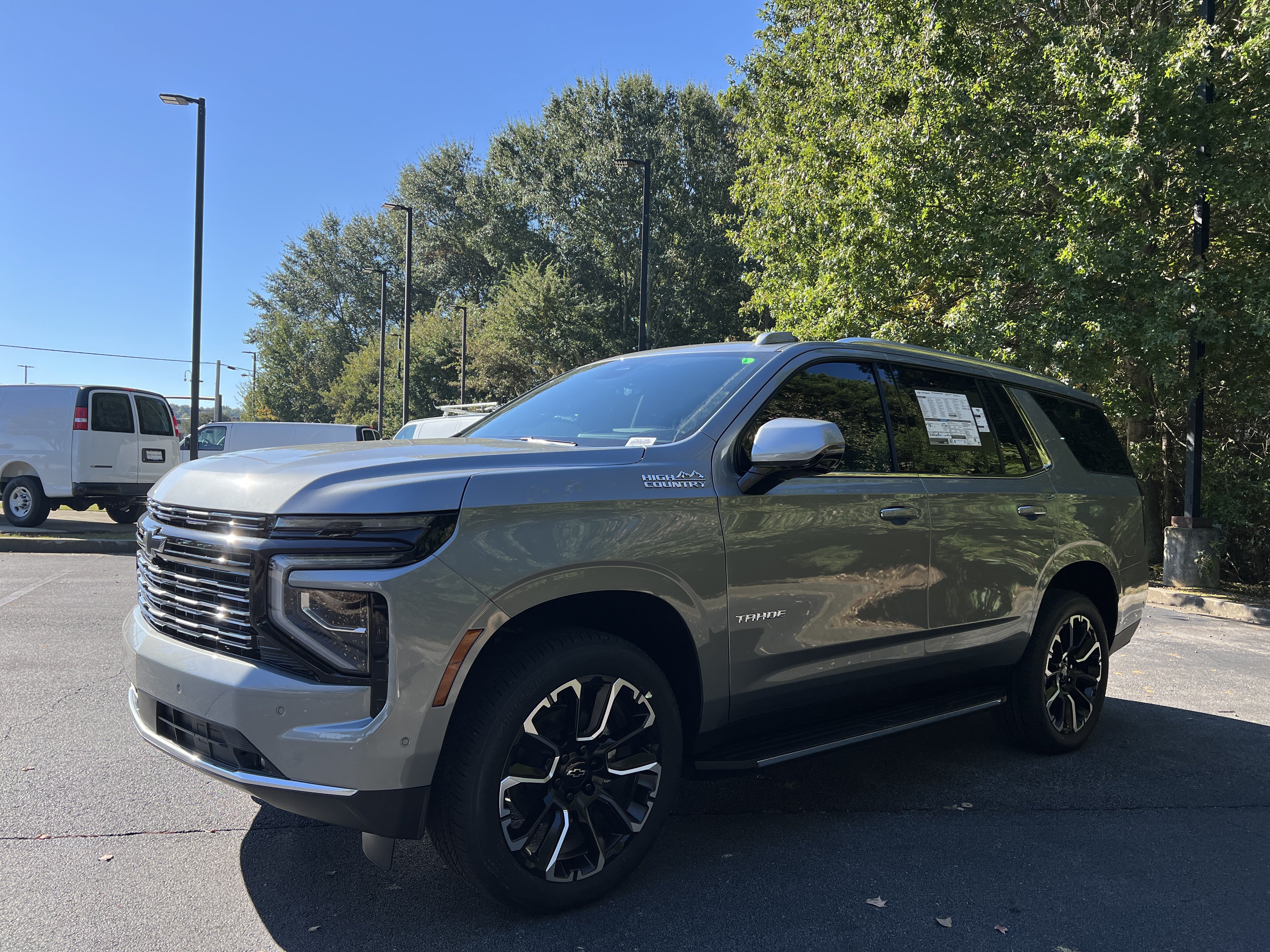 New 2026 Chevrolet Tahoe High Country w/ Sun And Tow Package AWD/4WD image 5