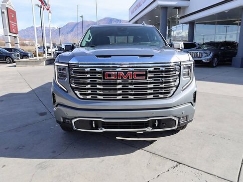 New 2026 GMC Sierra 1500 Denali w/ Technology Package AWD/4WD image 9
