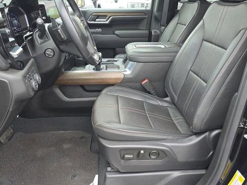 Used 2022 Chevrolet Silverado 1500 High Country image 27