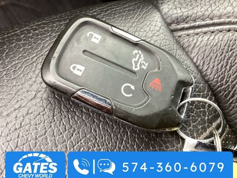 Used 2023 GMC Sierra 2500 Denali w/ Denali Ultimate Package image 34