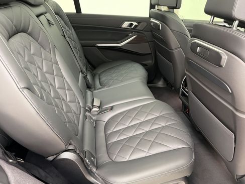 Used 2026 BMW X7 xDrive40i AWD/4WD image 26