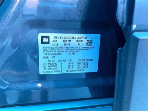 Used 2021 Chevrolet Trax LT w/ LT Convenience Package image 33