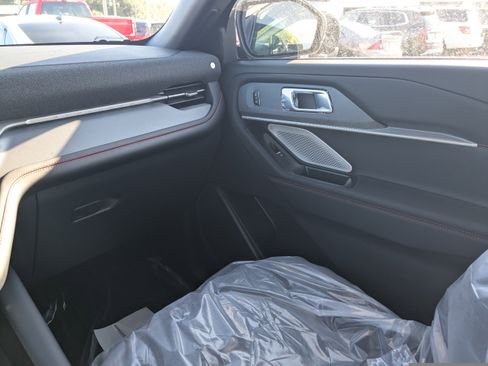 New 2026 Ford Explorer ST w/ Sun And Sound Package image 15