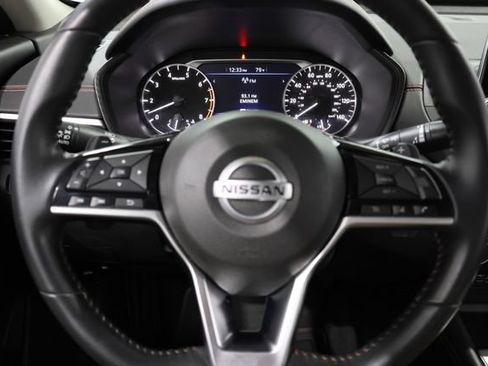 Certified 2020 Nissan Altima 2.5 SR w/ Premium Package AWD/4WD image 18