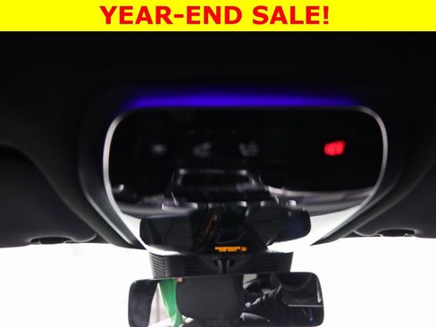 Used 2025 Mercedes-Benz GLC 300 4MATIC image 35