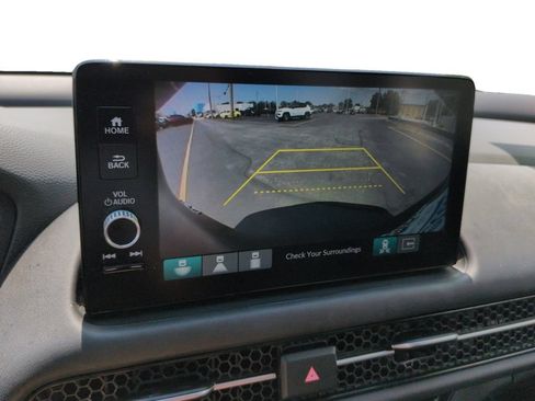 Used 2025 Honda HR-V EX-L image 16