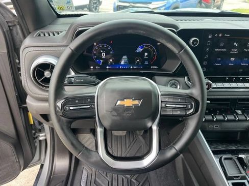 Used 2024 Chevrolet Colorado LT w/ LT Convenience Package RWD image 14