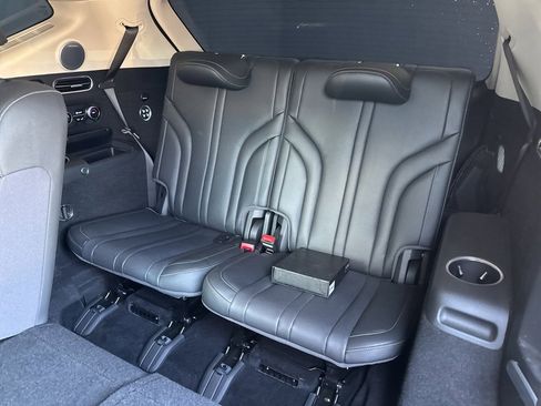 Used 2025 Genesis GV80 3.5T Advanced image 16