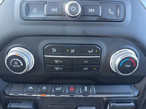 Used 2023 GMC Sierra 1500 Pro w/ Graphite Edition image 17