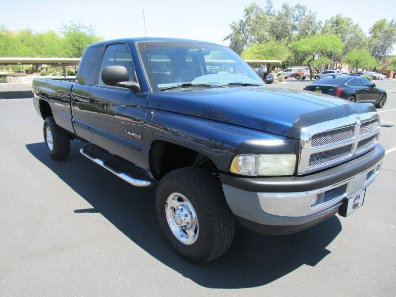 Used 2000 Dodge Ram 2500 Truck 4x4 Quad Cab image 4