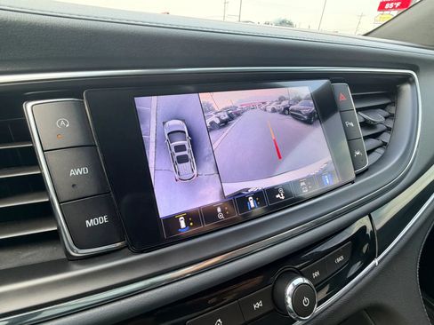 Used 2022 Buick Enclave Premium w/ Surround and Sites Package AWD/4WD image 18