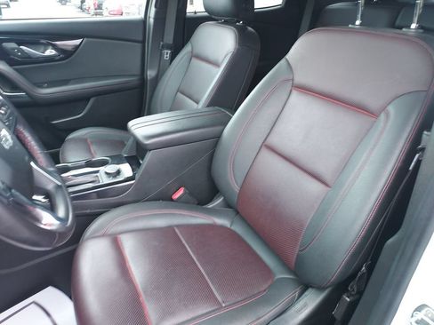 Used 2022 Chevrolet Blazer RS w/ Enhanced Convenience Package FWD image 17