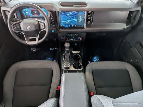 Used 2025 Ford Bronco Big Bend image 26