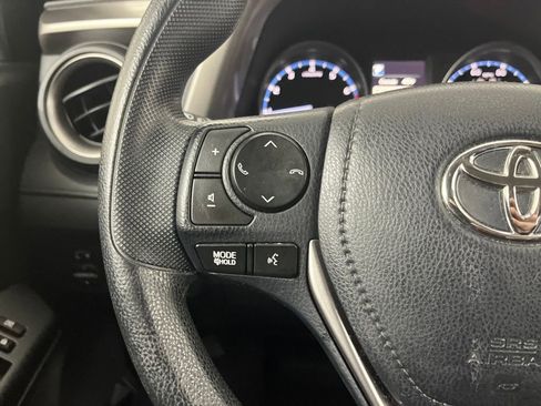 Used 2018 Toyota RAV4 LE w/ All Weather Liner Package image 58