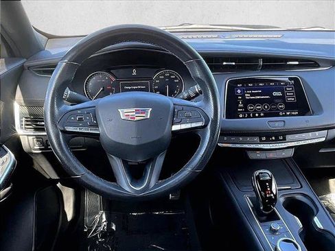 Used 2021 Cadillac XT4 Sport w/ Driver Awareness Package FWD image 7