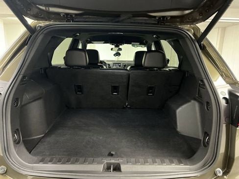 Certified 2023 Chevrolet Equinox RS FWD image 24