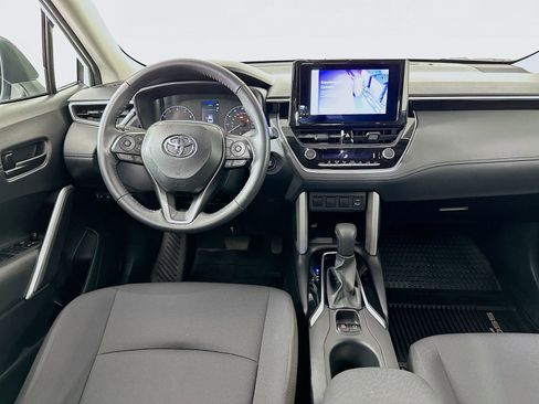 Certified 2024 Toyota Corolla Cross LE image 21