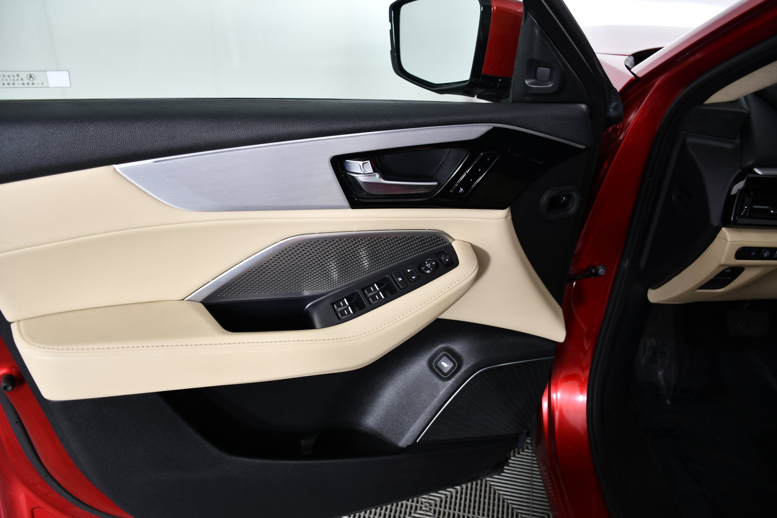 Certified 2023 Acura MDX SH-AWD image 36