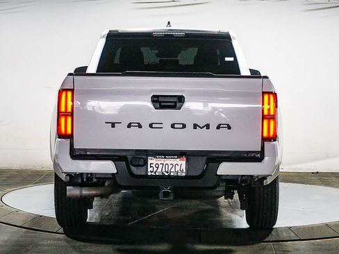 Certified 2025 Toyota Tacoma SR5 image 10